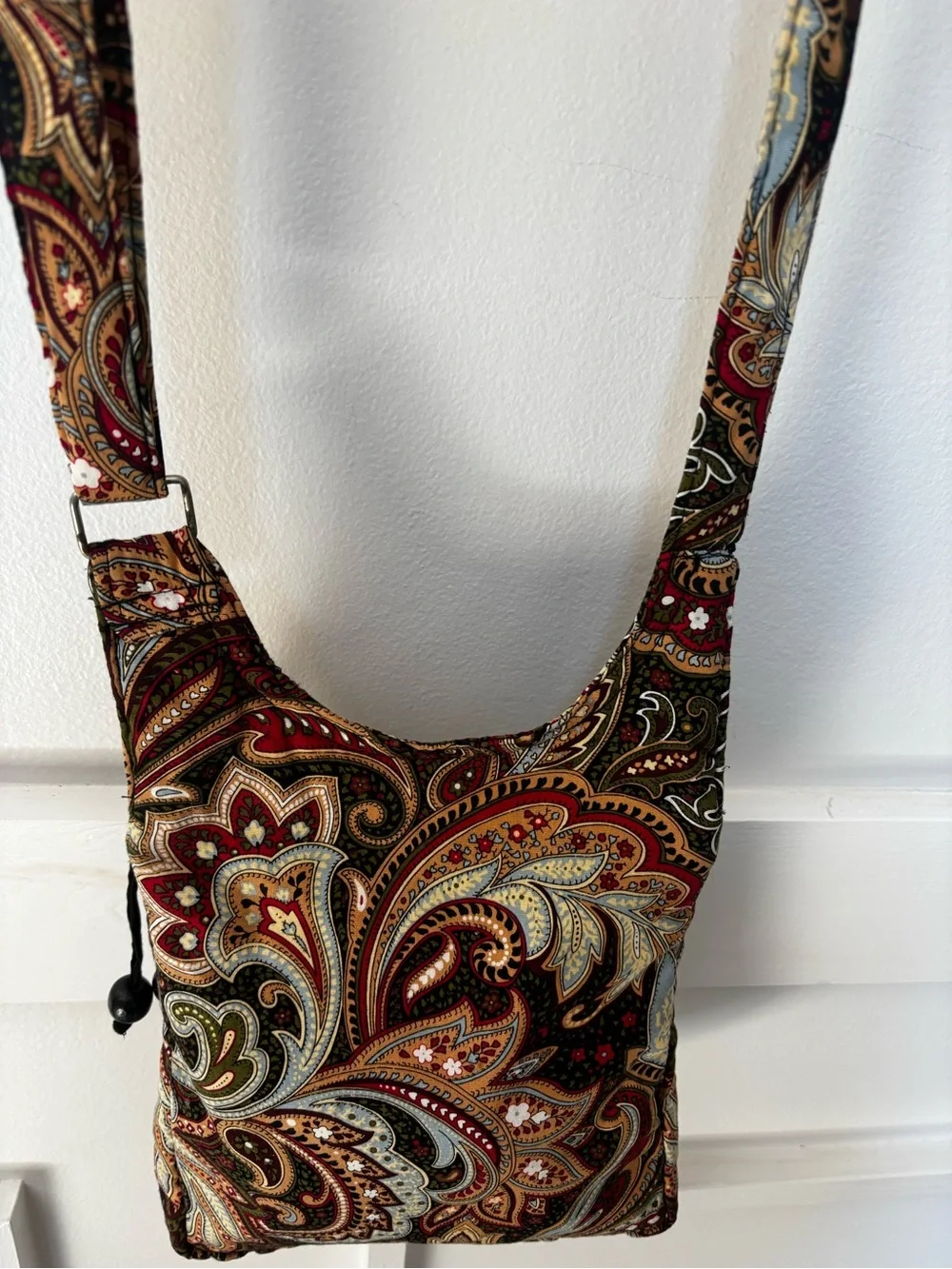 VTG Isabella journey patterned tapestry crossbody bag